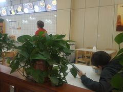 -陆元丰·兰州纯汤牛肉面(自强西路店)