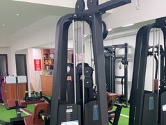 -征成健身连锁私教工作室(九公里店)