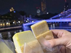 -詹爷爷乌节路街头冰淇淋
