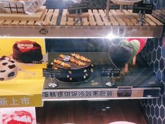 -DQ·蛋糕·冰淇淋(周浦万达店)