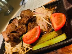 铁锄牛排-穹六人间 people 6(岳阳路店)