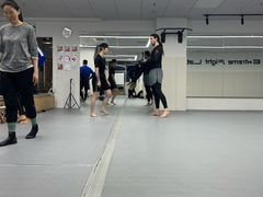 -EFL巴西柔术·综合格斗·泰拳·少儿体能训练(虹桥德必馆)