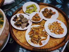 卤味-桥香园云南过桥米线(金马碧鸡店)