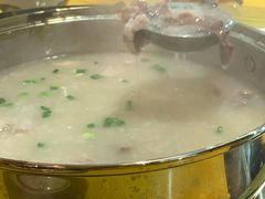 -洞密园美食城·二十二年老店(富华路店)