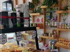 -聚利来食品(南戴河店)