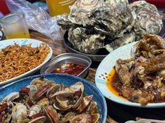 -蚝堡海鲜·威海菜·海肠捞饭·烧烤·亚洲吃蚝公司(幸福门店)