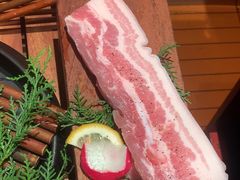 -轻烧烤肉(光谷步行街店)