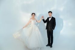-Mu慕婚纱摄影·超级工作室