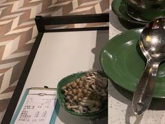 -润园四季椰子鸡火锅(海上世界店)