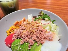牛油果金枪鱼鸡肉poke-POKEE VIA&Brunch·维娅(重庆来福士店)