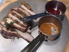 炭烧猪颈肉-小大董·烤鸭(五棵松店)