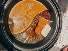 -生活如沸·顺德水牛奶火锅(大学路店)