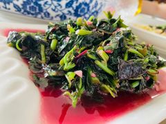 -领鲜土菜馆