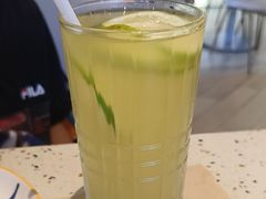 -必胜客(大坪英利店)