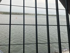 -抱抱地球咖啡馆(国家海洋博物馆店)