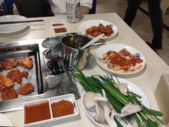 -爱客得牛排海鲜烤肉·火锅自助(春熙路黑金好店)