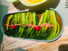 -蜜桃花开·中西融合菜E&W(南长街店)