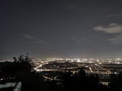 -鬼笑石后山停车场