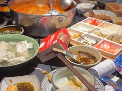 -野山舂·贵州现舂酸汤牛肉(东山店)