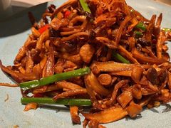 -鹿港小镇(霄云店)