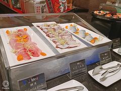 -上海西藏大厦万怡自助餐厅(徐汇店)
