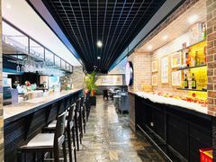 -上海锦江汤臣洲际大酒店柒酒廊