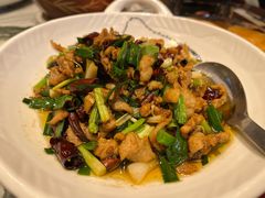 -蔼若春.传承三十年云南菜(金碧公园店)