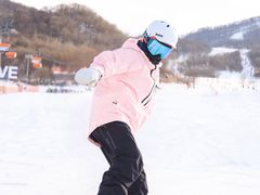 -中旅松花湖滑雪场