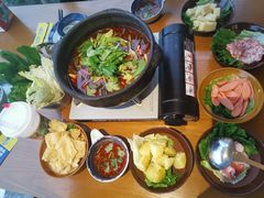 -包整·丝娃娃(一览甲秀楼风景店)