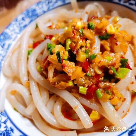 毛毛特色小吃(里村店)