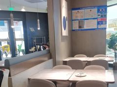 -必胜客(通辽万达店)