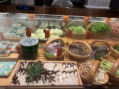 -一绪に和牛寿喜烧(罗湖益田假日店)