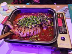 -荷炉烤鱼音乐餐厅(佳和城店)