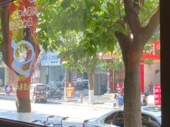-阿杜土菜馆·江油肥肠(花园店)