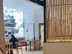 -蜜桃餐厅·伴山(绿宝广场店)