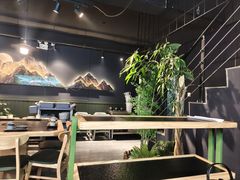 -鹿鸣山草本茶香火锅(园西路店)