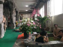 -兴芮温泉度假区