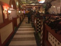 卡座-栖巢咖啡馆(双岗店)