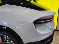 -莲花跑车(国贸商城店)