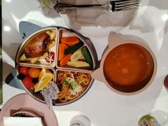 -天鹅到家·保姆月嫂育儿嫂(总店)