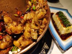 -蛙蛙叫干锅年代(簋街总店)