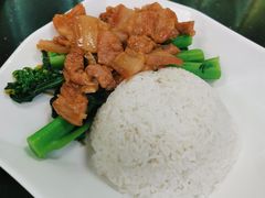 咸鱼花肉饭➕例汤-熊记鸡粥瑞熊美食店(石岗大街店)