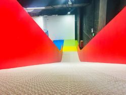 -蹦贝运动中心·蹦床·攀岩·闯关(龙岗店)