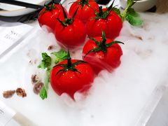 番茄脆菇沙拉-小大董·烤鸭(凤凰汇店)