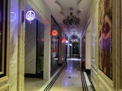 -皇马纯KTV·量贩·聚会(民治店)