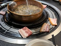 -阿山卓·野生菌火锅·纳西火塘烤肉