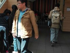 -麦当劳(乳山路店)