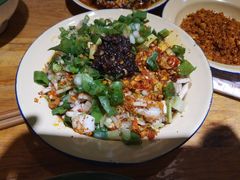 -拈签一笑黄牛肉辣卤串串