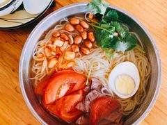 -鹤乡东北菜(崮山路店)