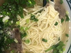 -伊北味·清真青海拉面村(延安路店)